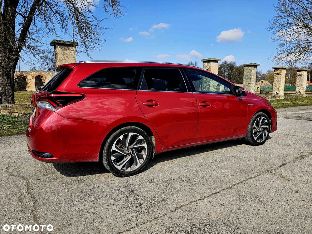 Toyota Auris - 12