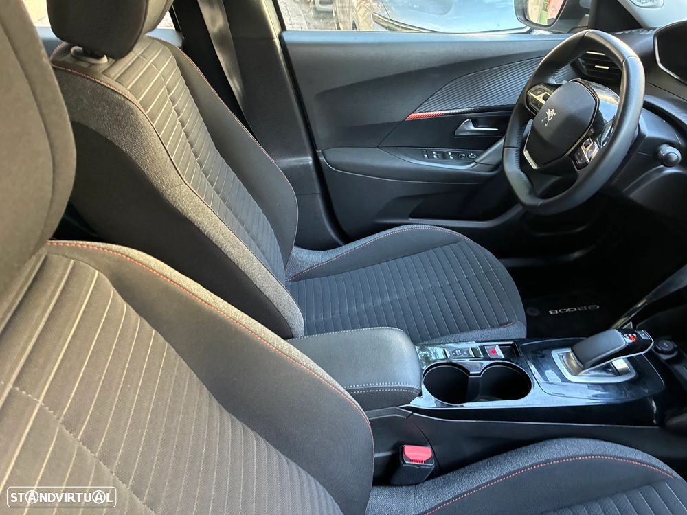 Peugeot e-2008 50 kWh Active Pack - 22