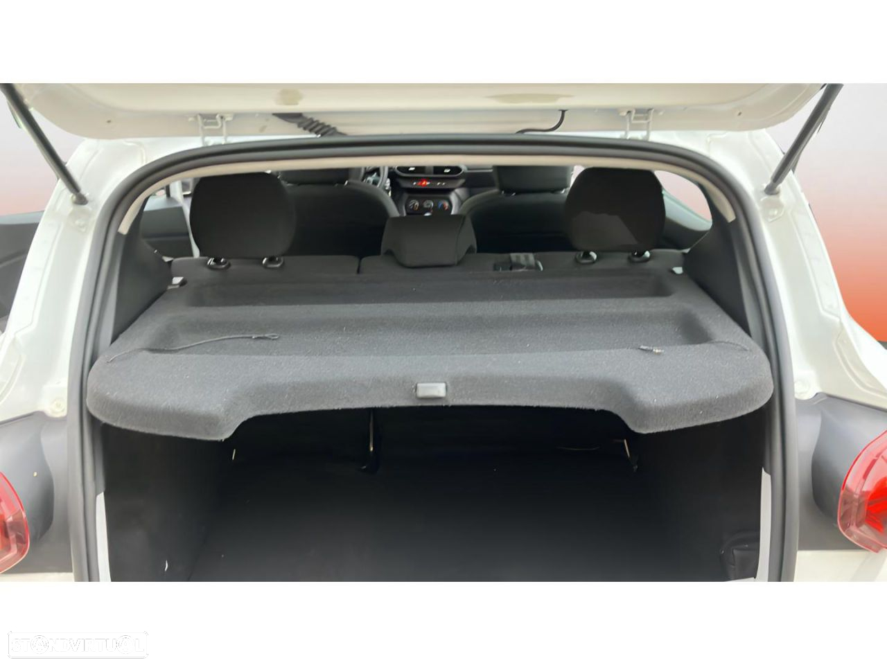 Dacia Sandero 1.0 ECO-G Essential Bi-Fuel - 8