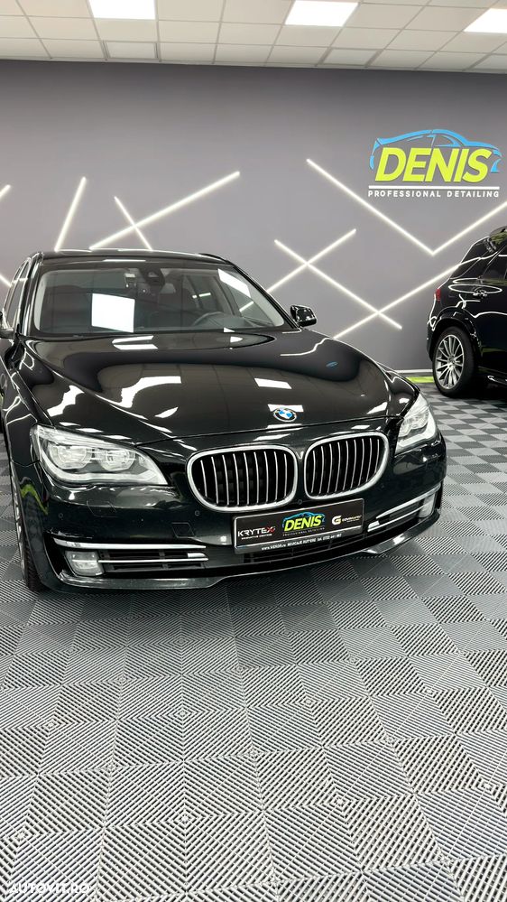 BMW Seria 7 740d xDrive - 10