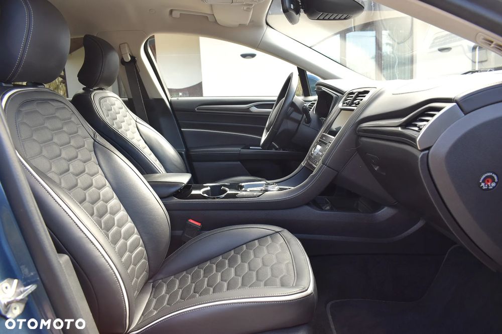 Ford Mondeo 2.0 EcoBlue Vignale - 9