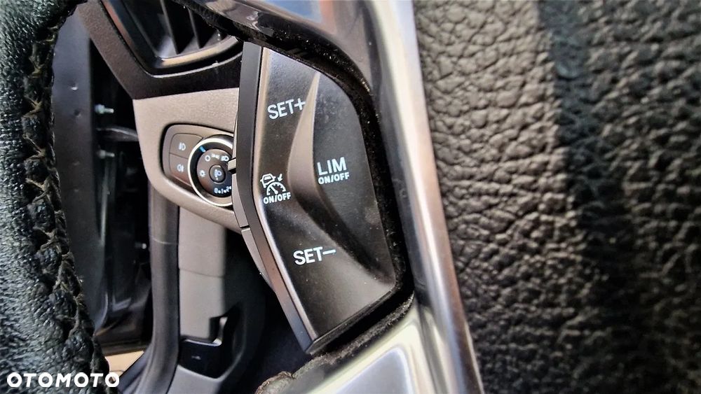 Ford Tourneo Connect Gr 1.5 EcoBlue Titanium PowerShift - 19