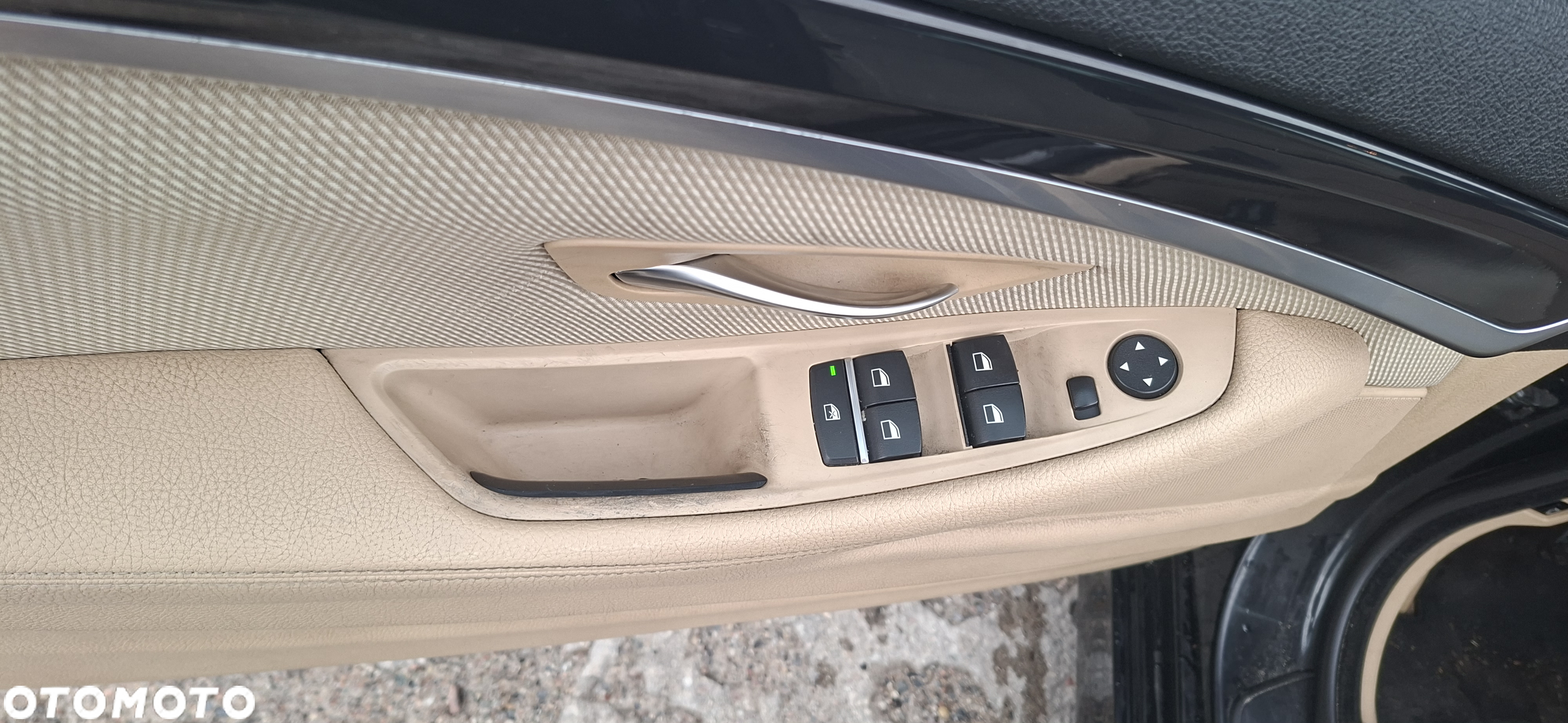 BMW Seria 5 520d Touring - 39
