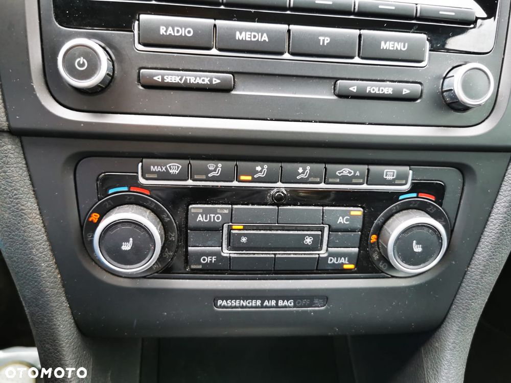 Volkswagen Golf 1.6 TDI DPF Style - 15