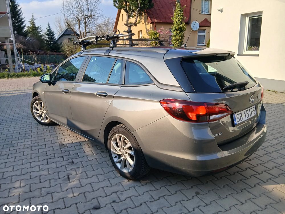 Opel Astra 1.2 T Elegance S&S - 26