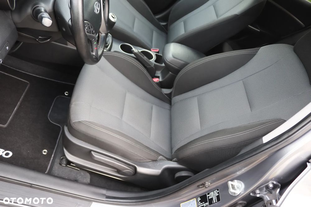 Hyundai i30 1.4 Intro Edition - 29