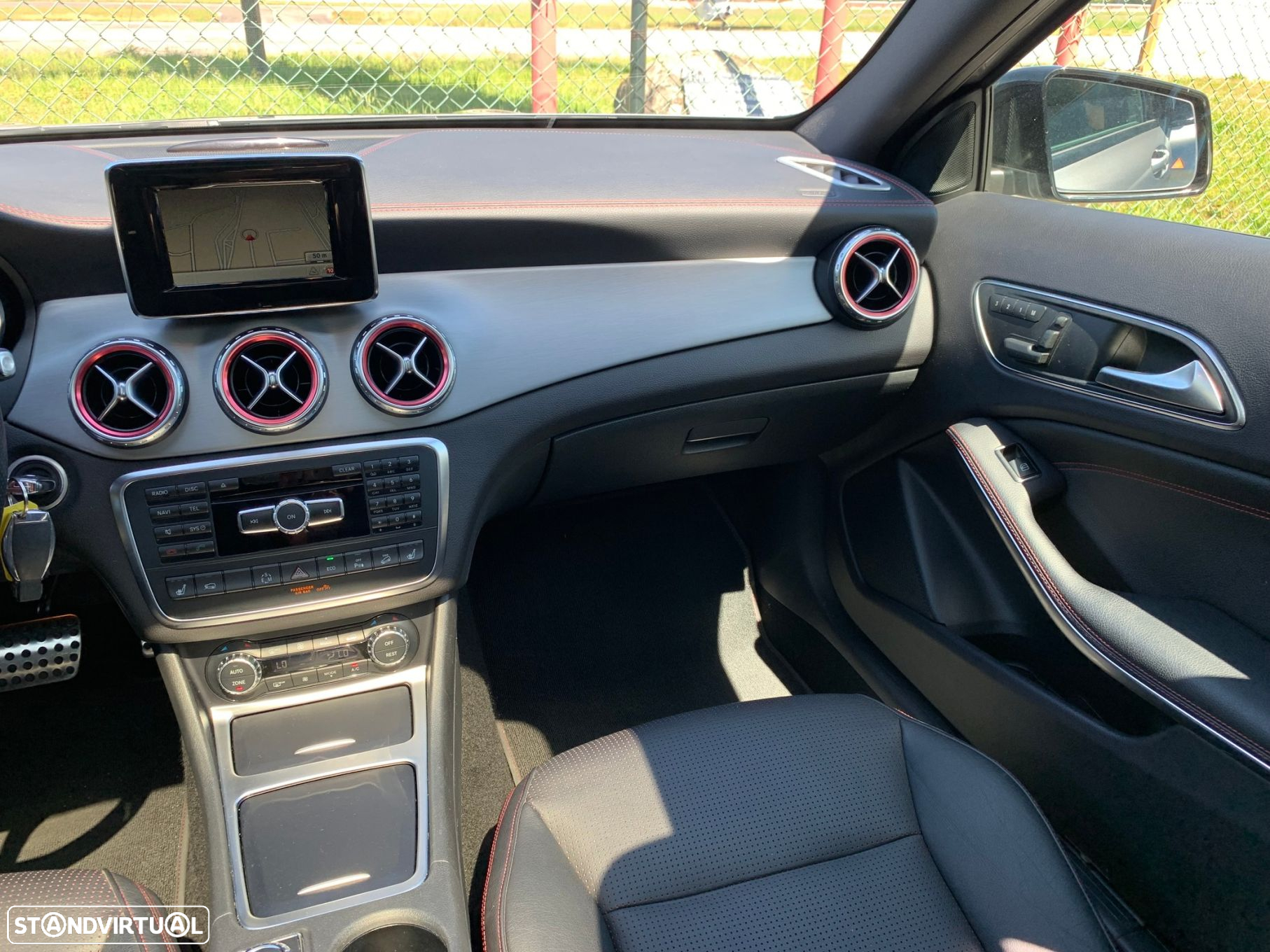 Mercedes-Benz GLA 220 CDi AMG Line 4-Matic - 54
