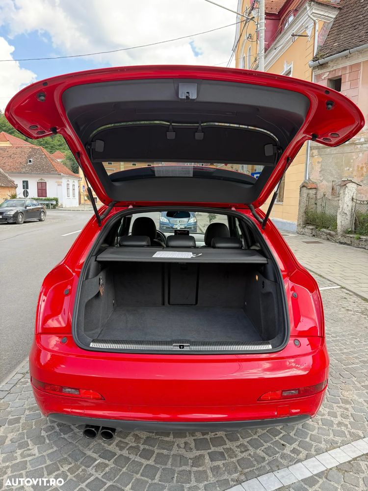 Audi Q3 2.0 35 TDI S tronic quattro S Line - 4