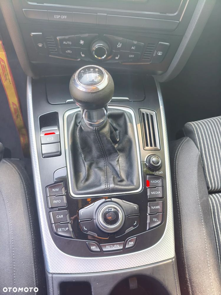 Audi A4 Avant 2.0 TDI - 33