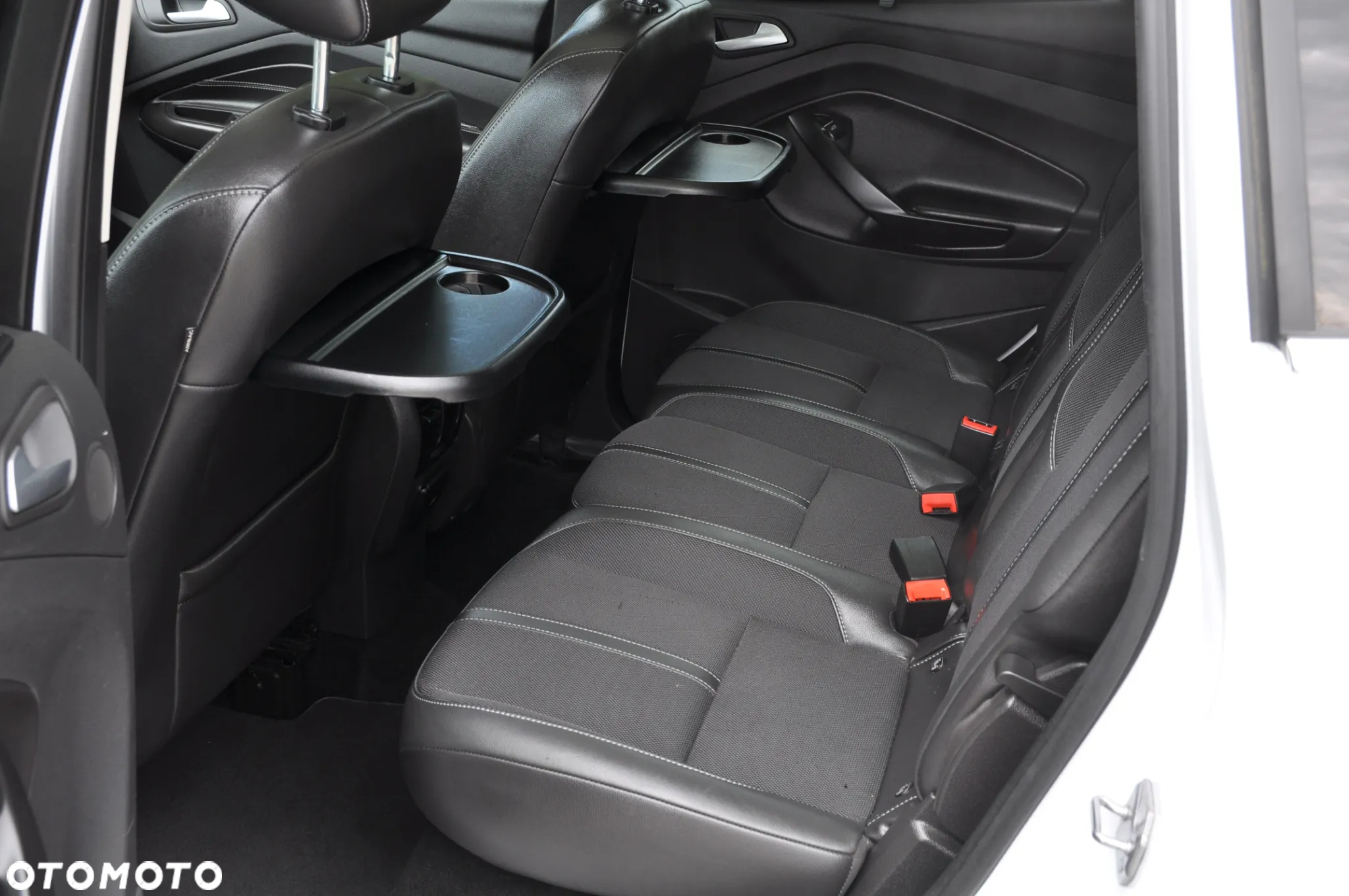 Ford C-MAX 1.5 EcoBoost Titanium ASS - 25