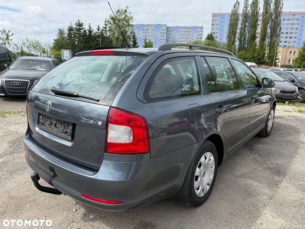 Skoda Octavia 1.6 Team Edition - 4
