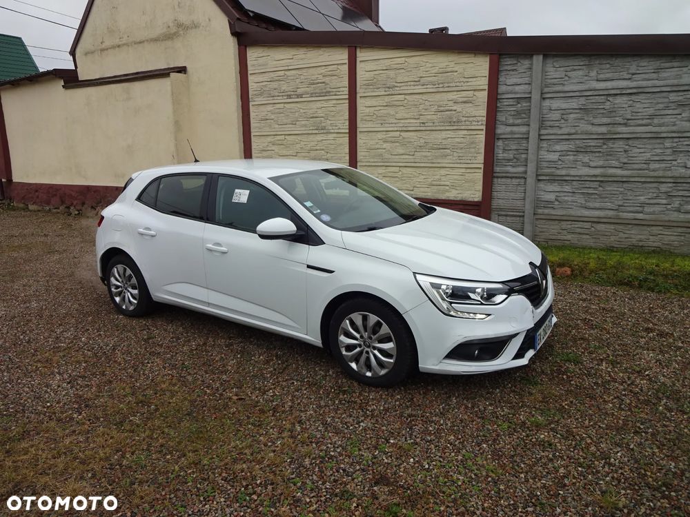 Renault Megane ENERGY TCe 100 LIFE - 8