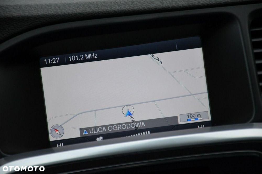 Volvo V60 - 25