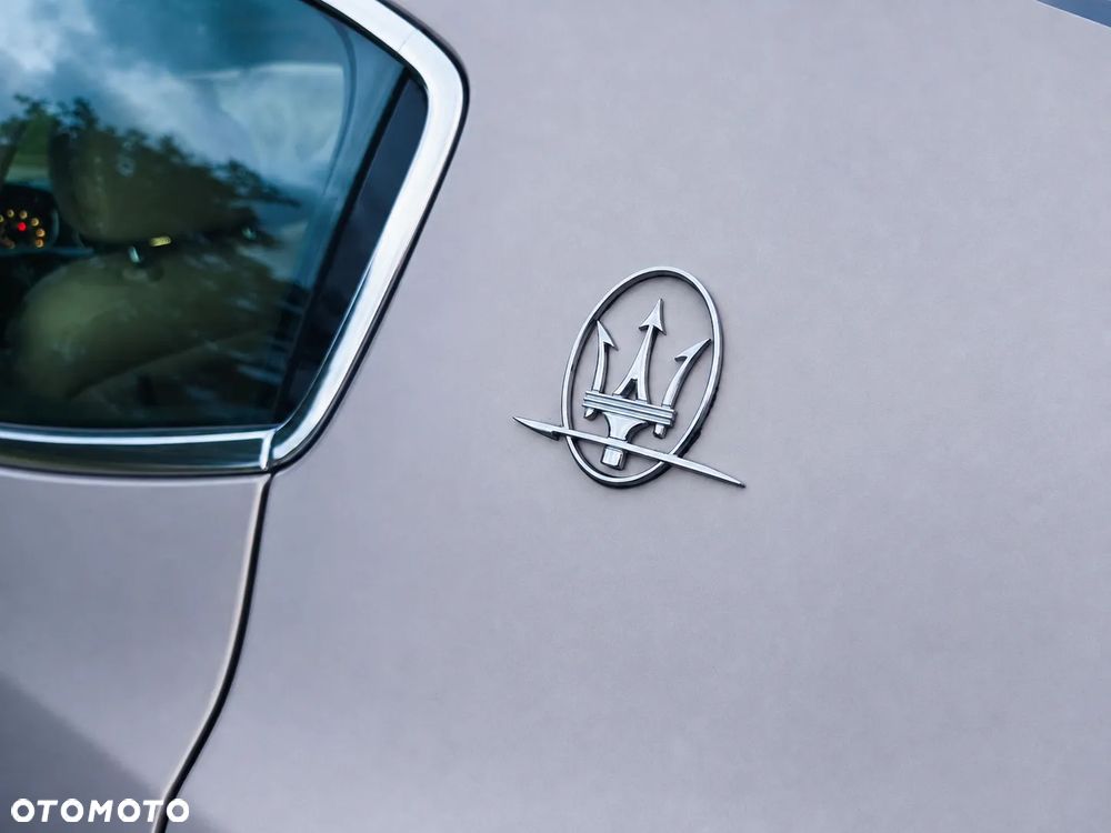 Maserati Ghibli S Q4 - 12