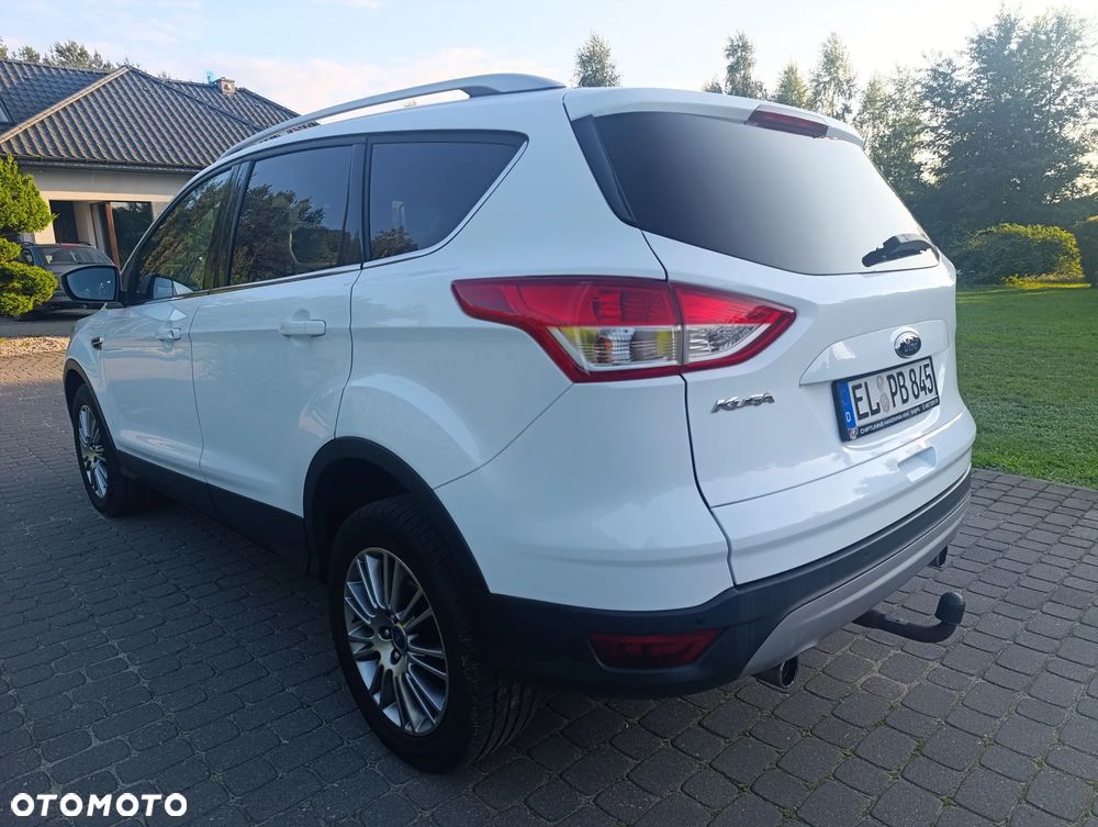 Ford Kuga - 10