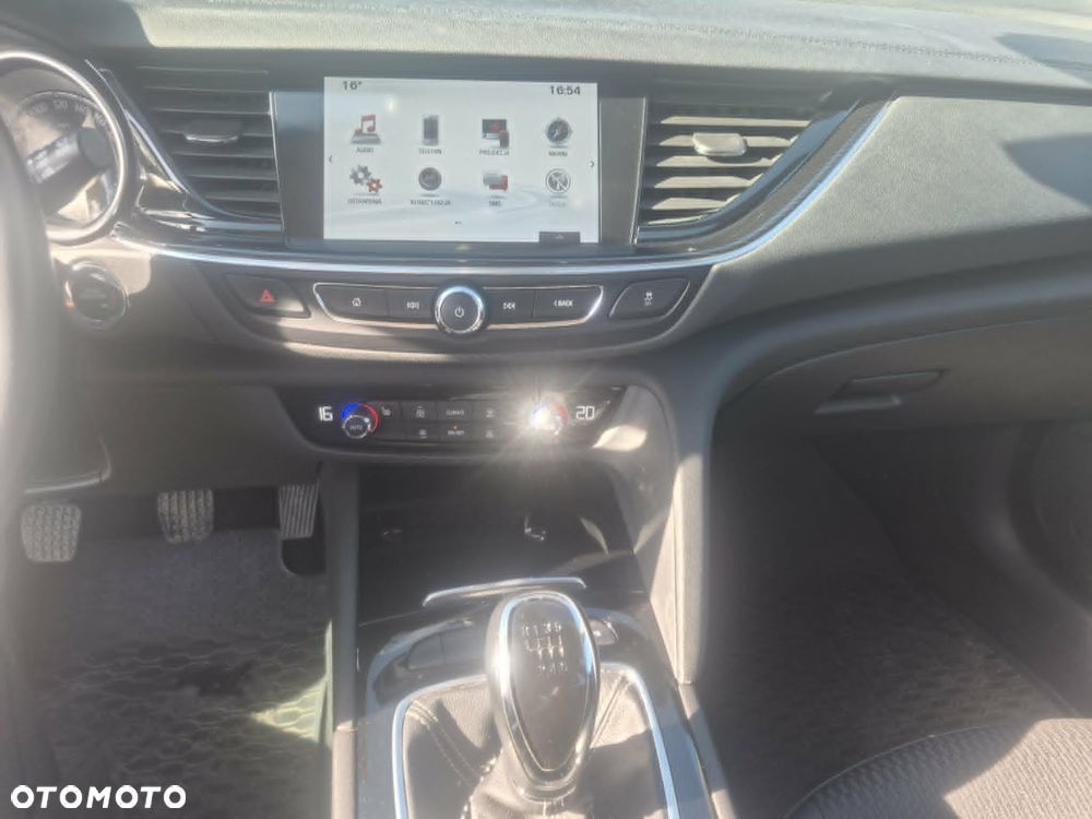 Opel Insignia 2.0 CDTI Exclusive S&S - 10