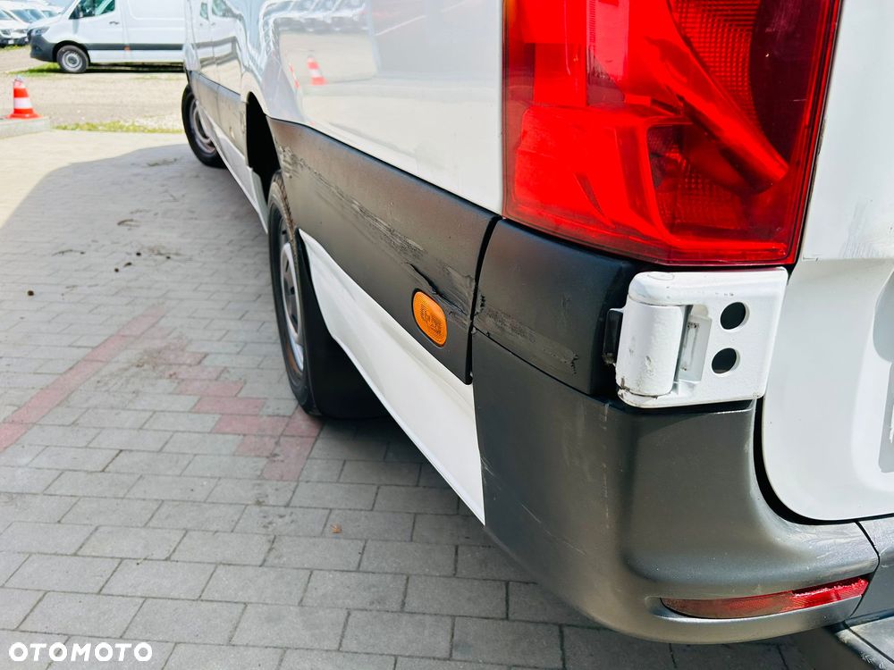 Mercedes-Benz Sprinter - 21