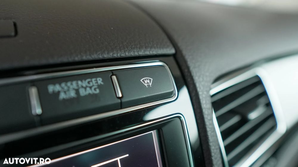 Volkswagen Touareg 3.0 V6 TDI BMT - 16