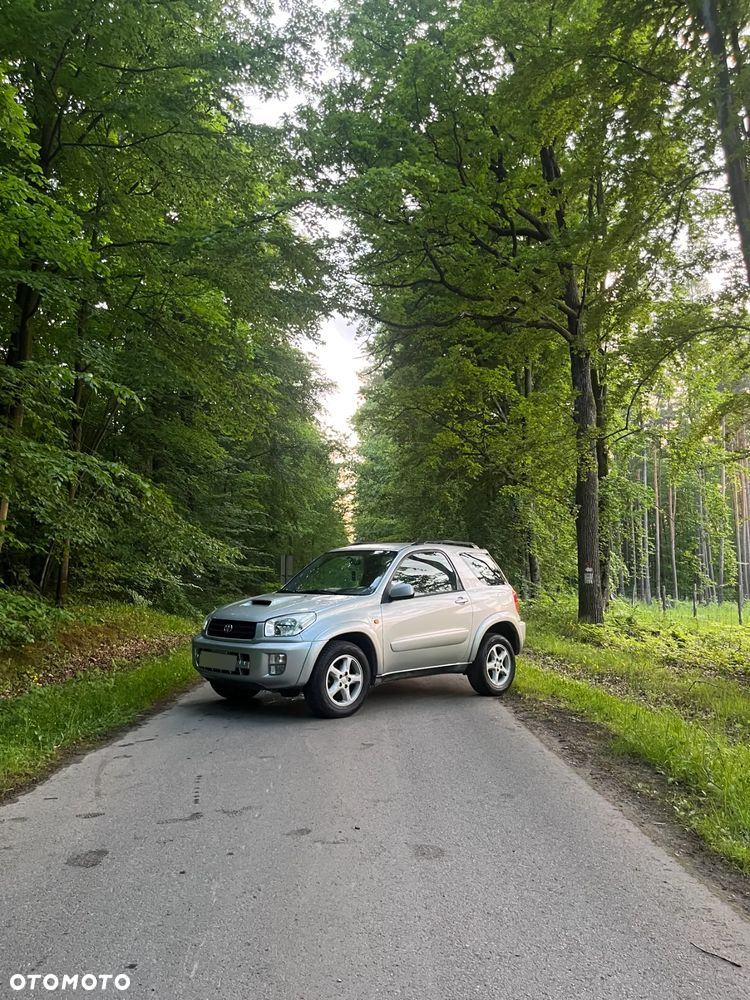 Toyota RAV4 - 17
