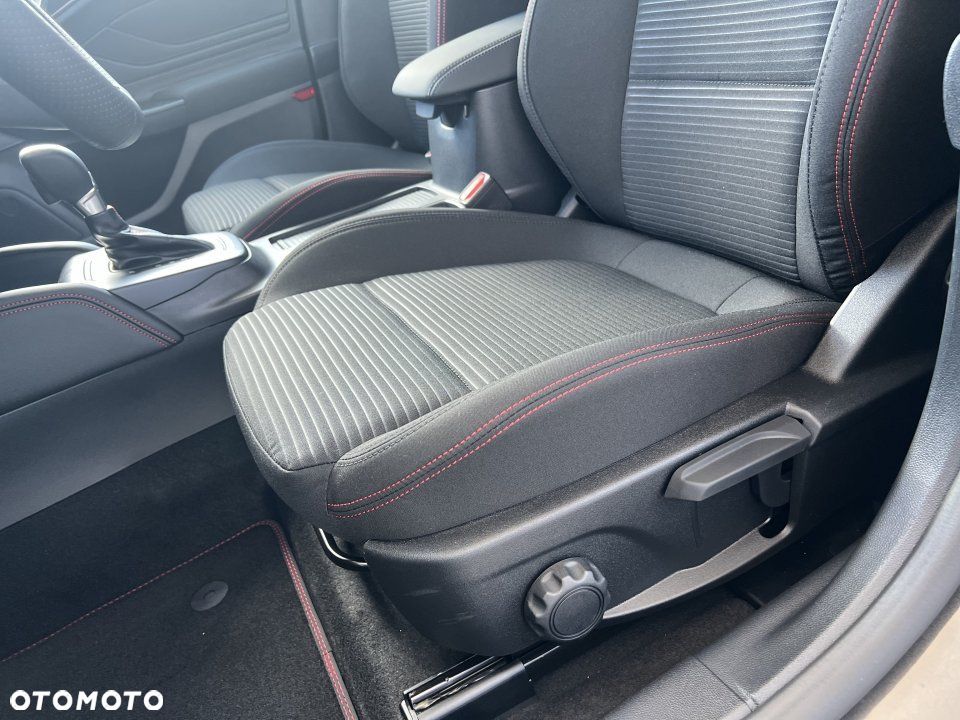 Ford Focus - 12