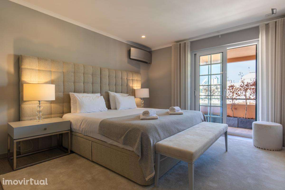 Apartamento com 1 quartos - localizado em Cascais Lisbon - Grande imagem: 2/53