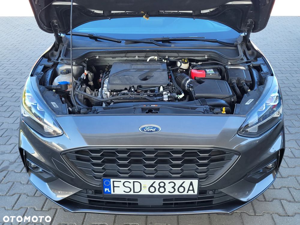 Ford Focus 1.5 EcoBoost STart-Stopp-System ST-LINE X - 38