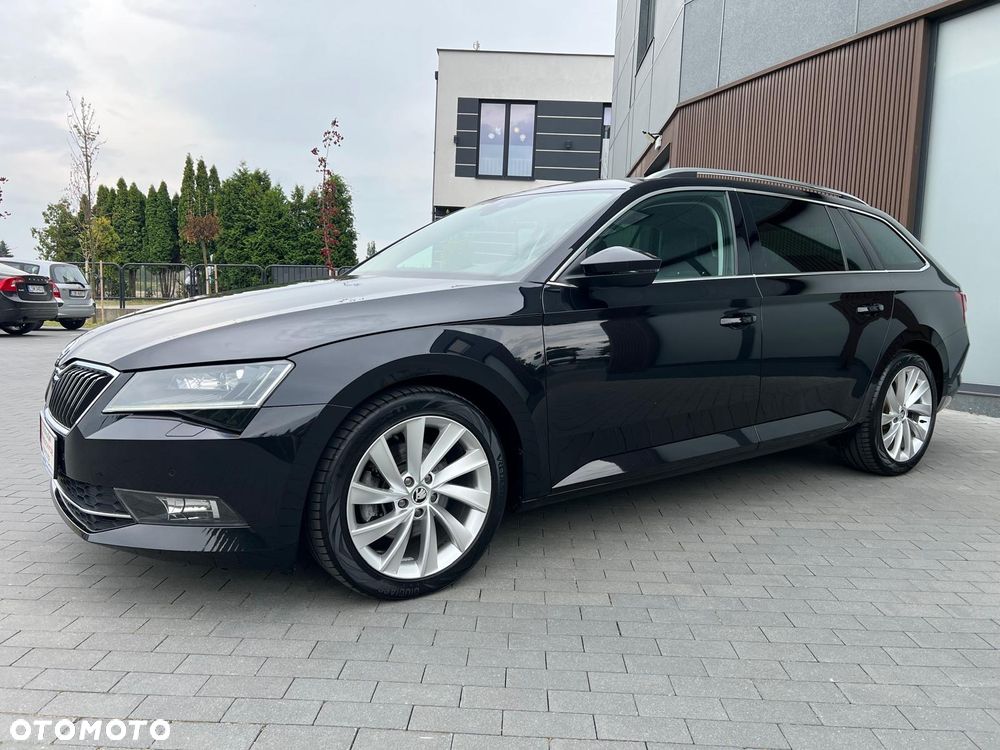 Skoda Superb 2.0 TDI 4x4 Style DSG - 4