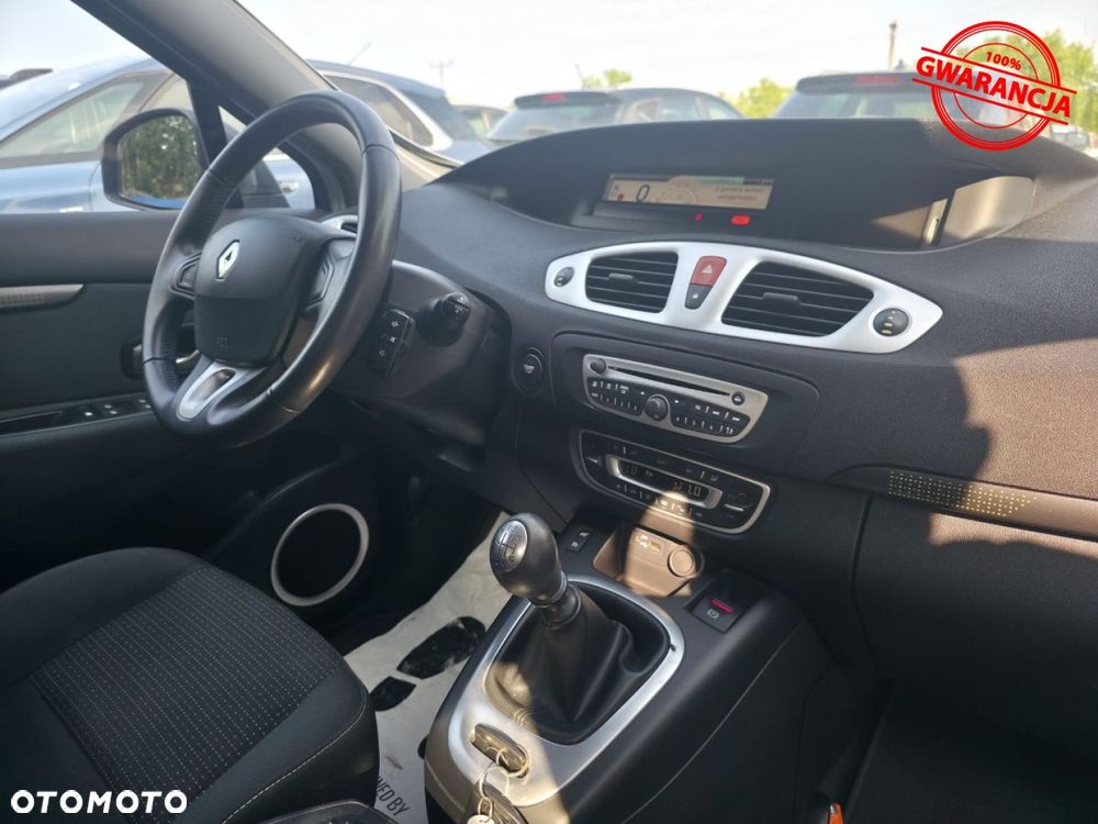 Renault Scenic - 26