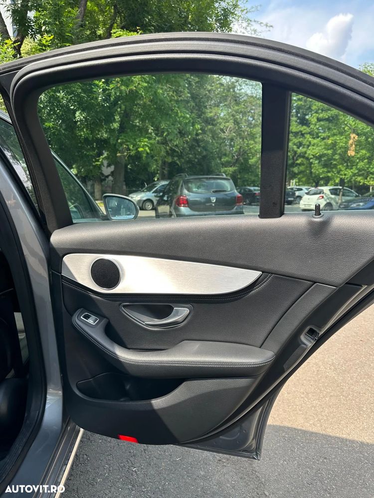 Mercedes-Benz C 250 d 4MATIC Aut. - 13