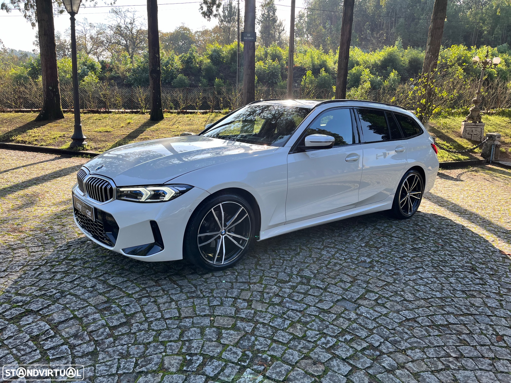 BMW 320 d Touring xDrive Aut. M Sport - 2
