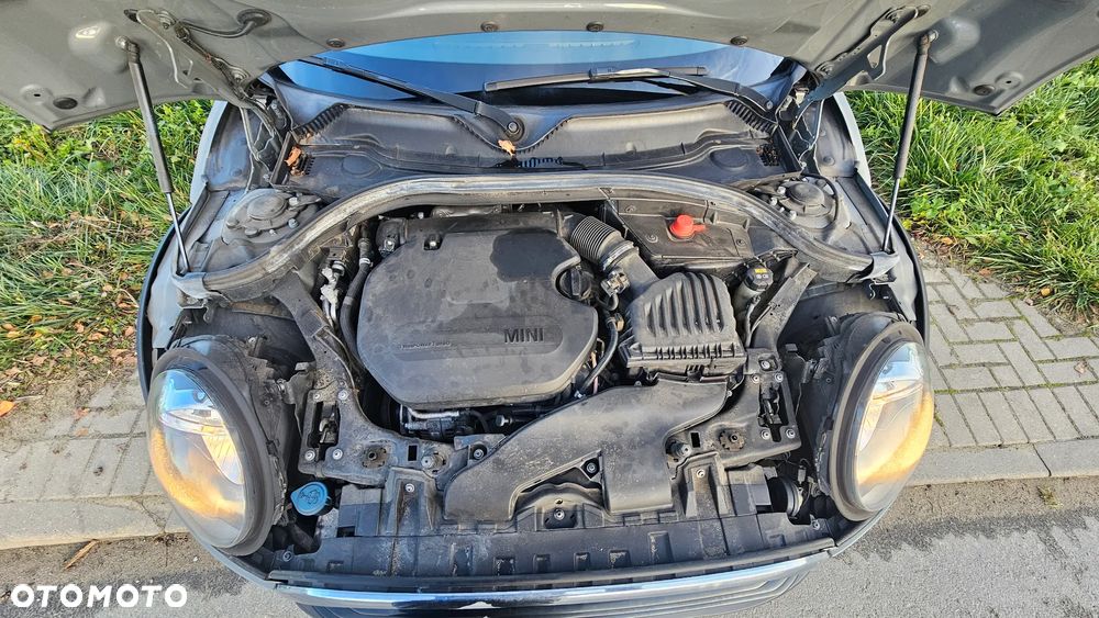 MINI Clubman One D John Cooper Works Trim - 17