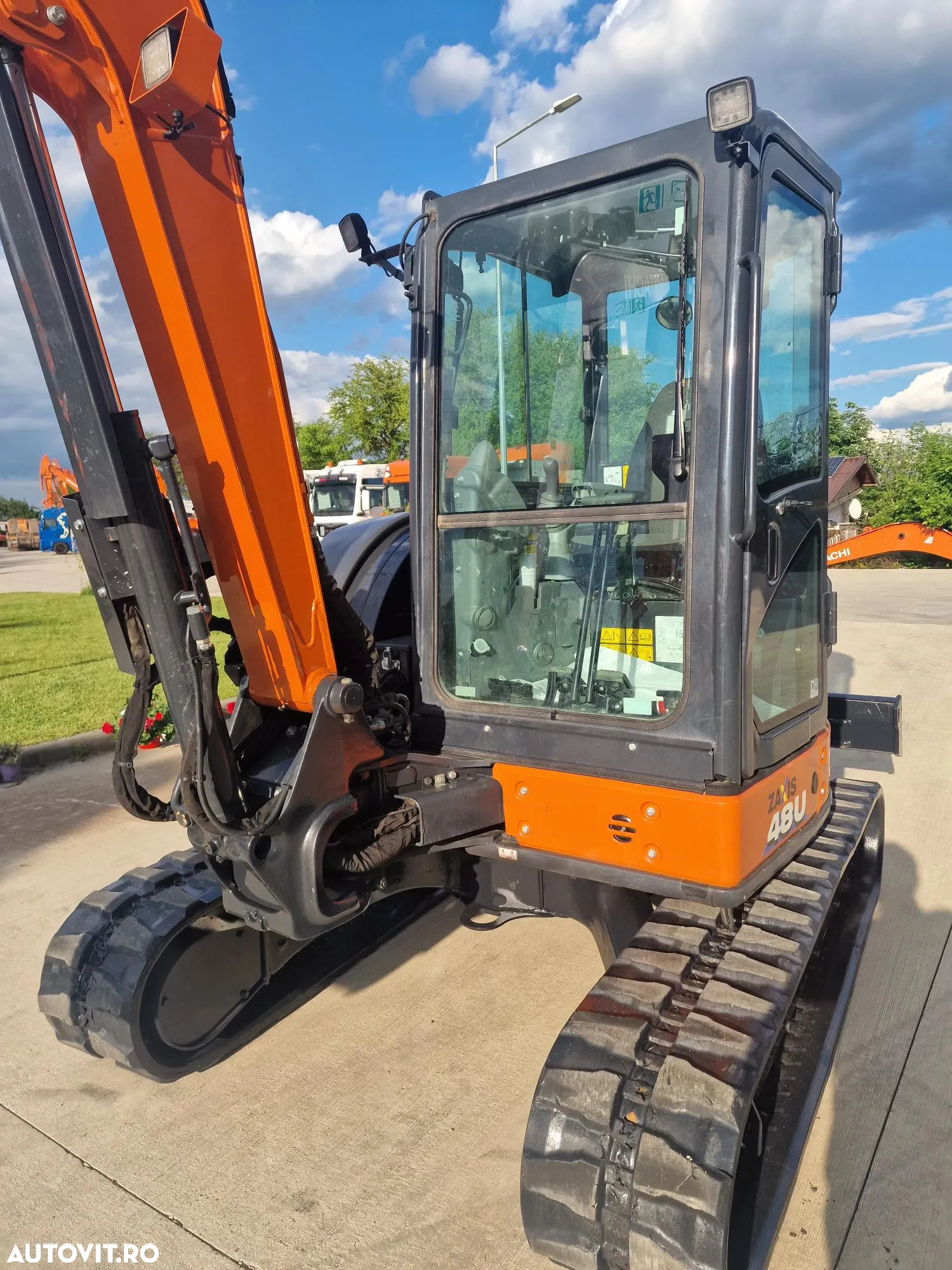 Hitachi ZX48, 5 TONE, 2023, 826h, CUPA NOUA,  44900 EUR+Tva, inst picon, senile 90% ok, computer de bord, produs in JAPONIA, CA SI NOU, posibilitate lkeasing 4 ani-PROMOTIE 44900 EUR+Tva - 21