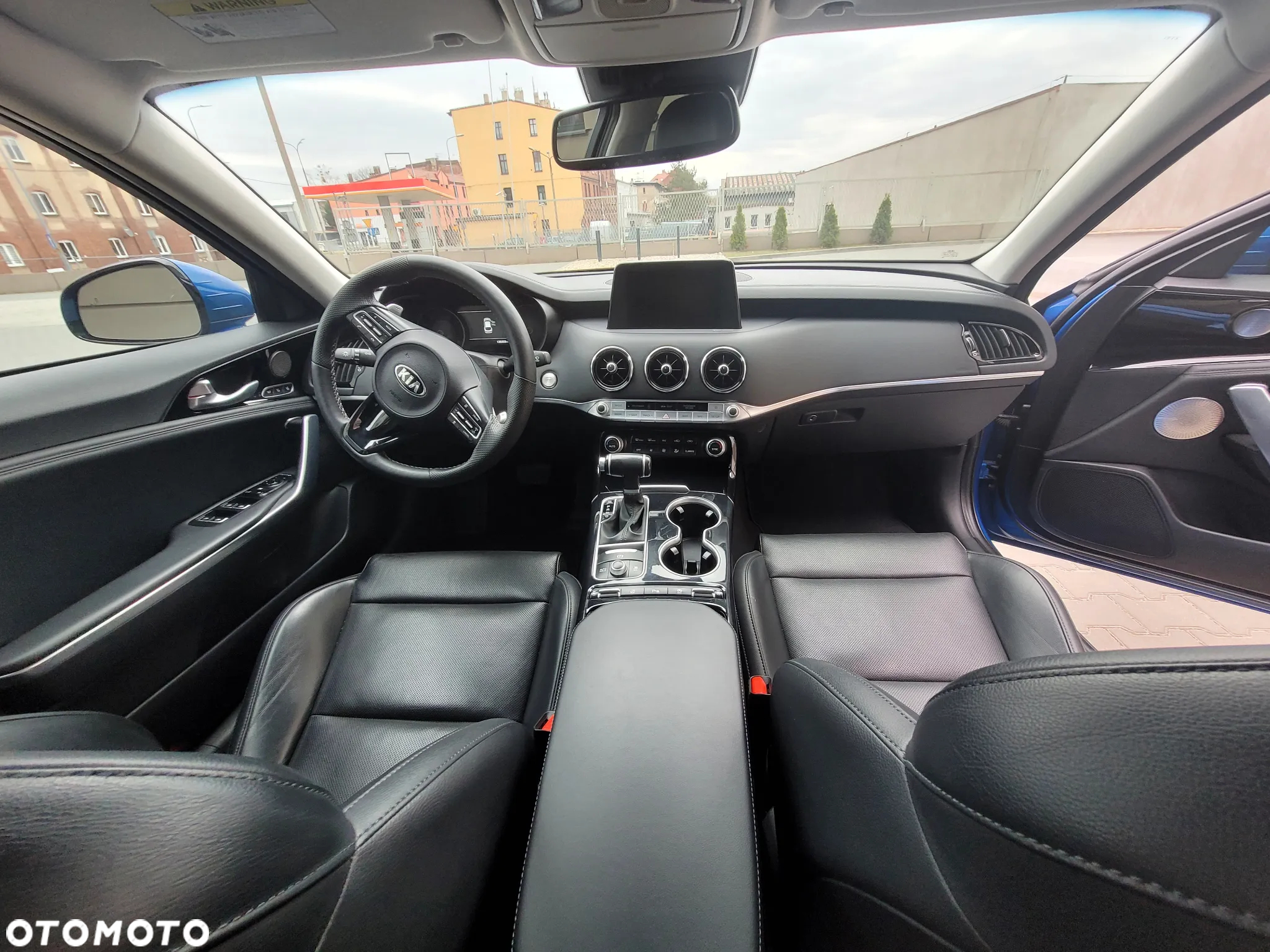 Kia Stinger - 6
