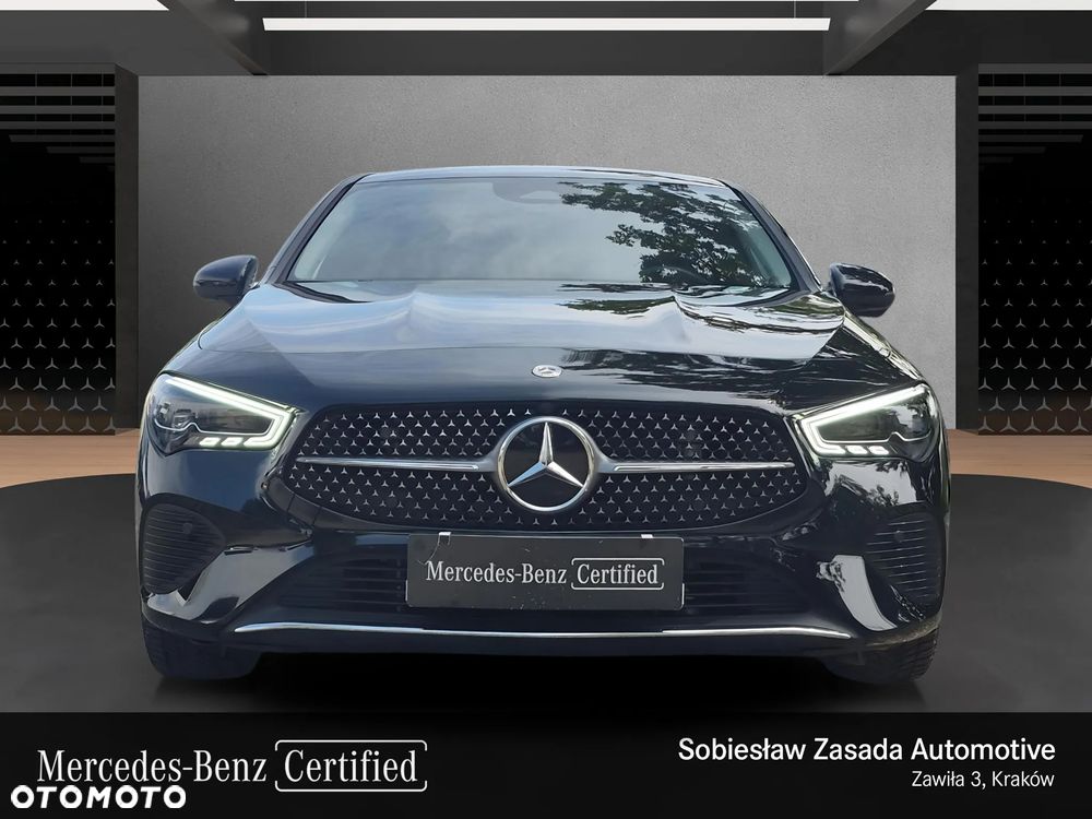 Mercedes-Benz CLA 180 7G-DCT - 8