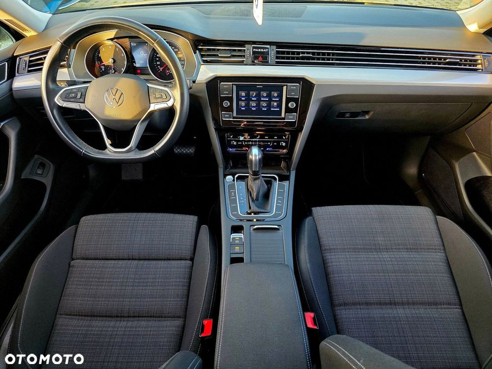 Volkswagen Passat 1.5 TSI EVO Business DSG - 25
