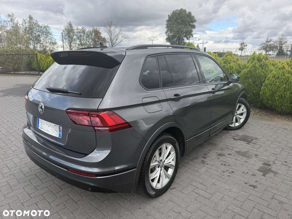 Volkswagen Tiguan 2.0 TDI SCR R-Line - 9