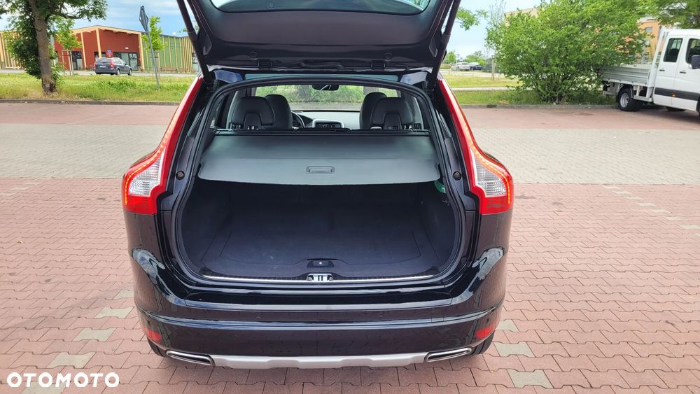 Volvo XC 60 D4 AWD Summum - 10