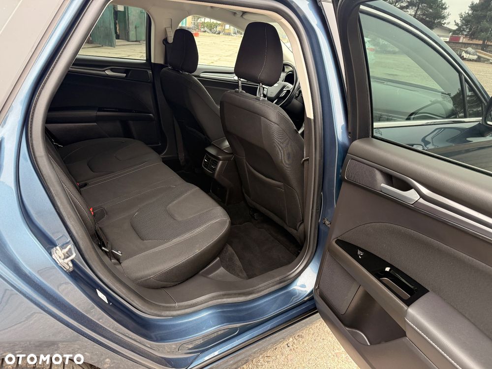 Ford Mondeo 2.0 EcoBlue Titanium - 12
