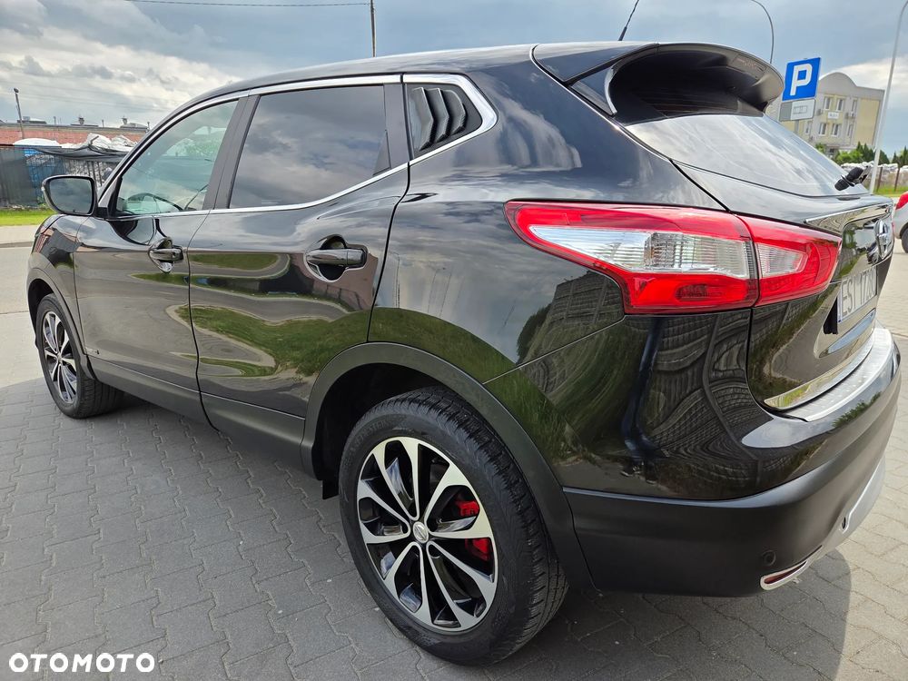 Nissan Qashqai - 2