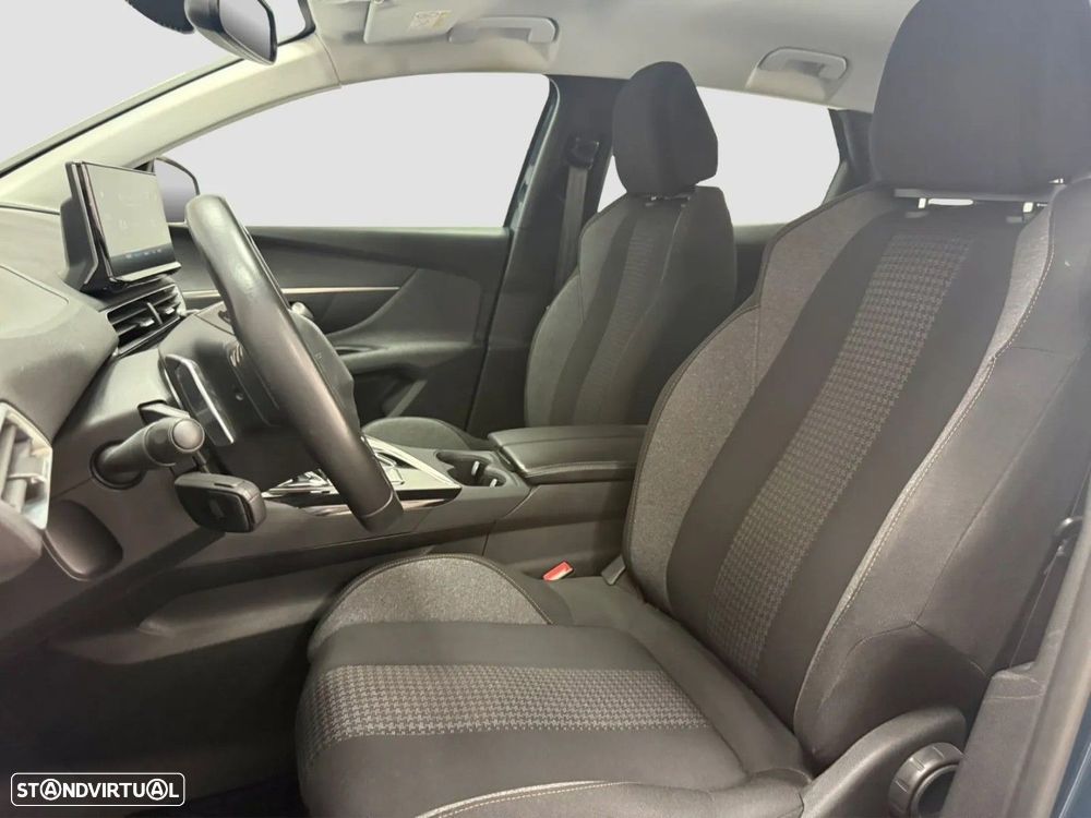 Peugeot 3008 - 8