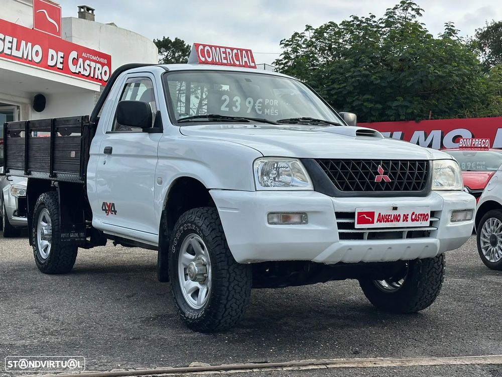 Mitsubishi L200 2.5 TD Club 3L CM - 9