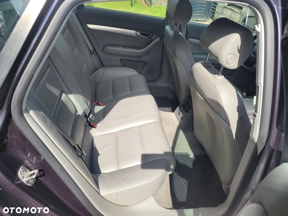 Audi A6 Limousine 2.4 Multitronic - 14