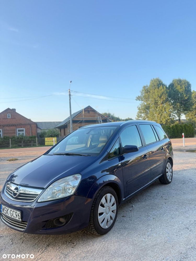 Opel Zafira 1.9 CDTI Automatik - 4