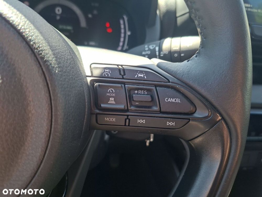 Toyota Yaris Hybrid 1.5 Style - 17