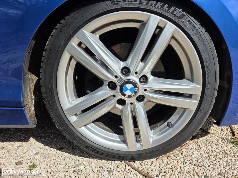 BMW 125 d Pack M - 16