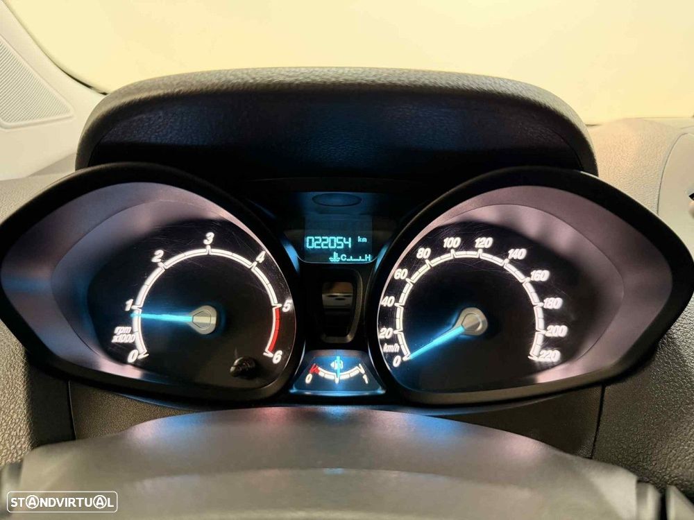 Ford Tourneo Courier 1.5 TDCi Ambiente - 15