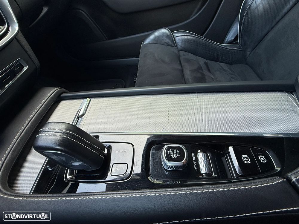 Volvo V90 2.0 B4 R-Design Geartronic - 37
