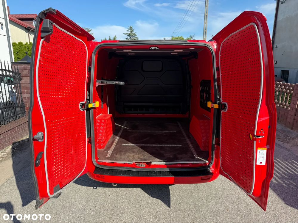 Ford TRANSIT CUSTOM - 31