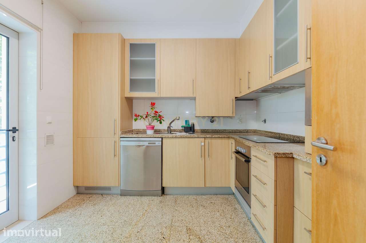 T3 com Suite e Varandas no Parque das Nações - Grande imagem: 5/17