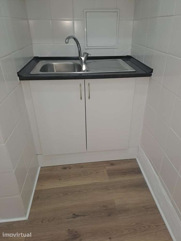 T3 Ao Marquês de Pombal, remodelado, rua Rodrigues Sampaio - Grande imagem: 5/14